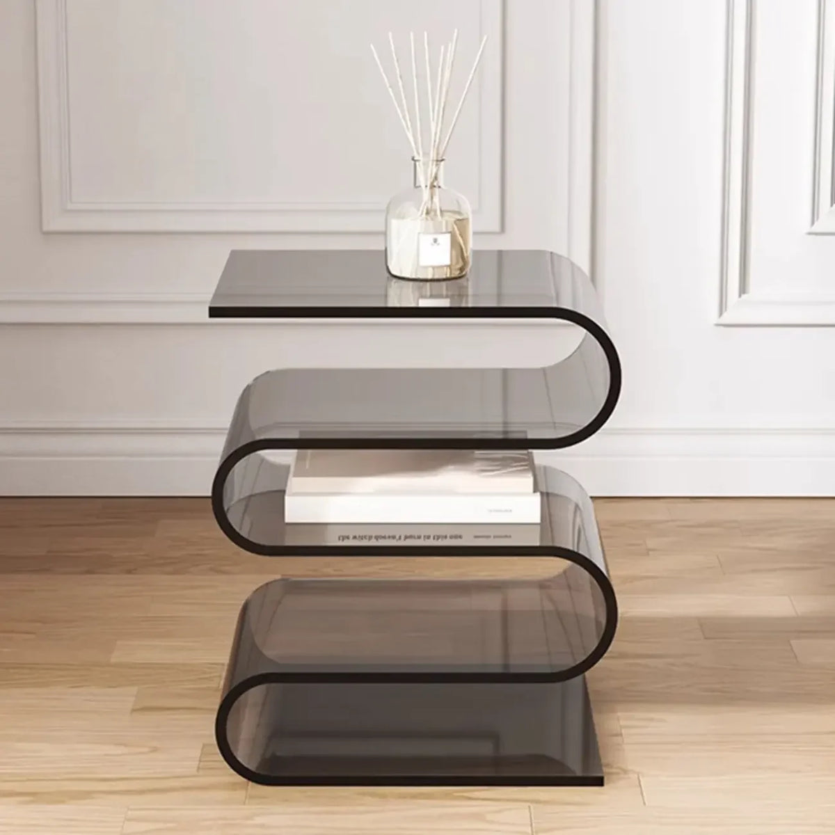 Table d'appoint contemporaine en acrylique en forme de S avec rangement