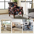 Fauteuil en bois traditionnel Araceli, rembourré à motifs floraux, avec dossier à oreilles et garniture cloutée | ART OF LIVING DESIGNS