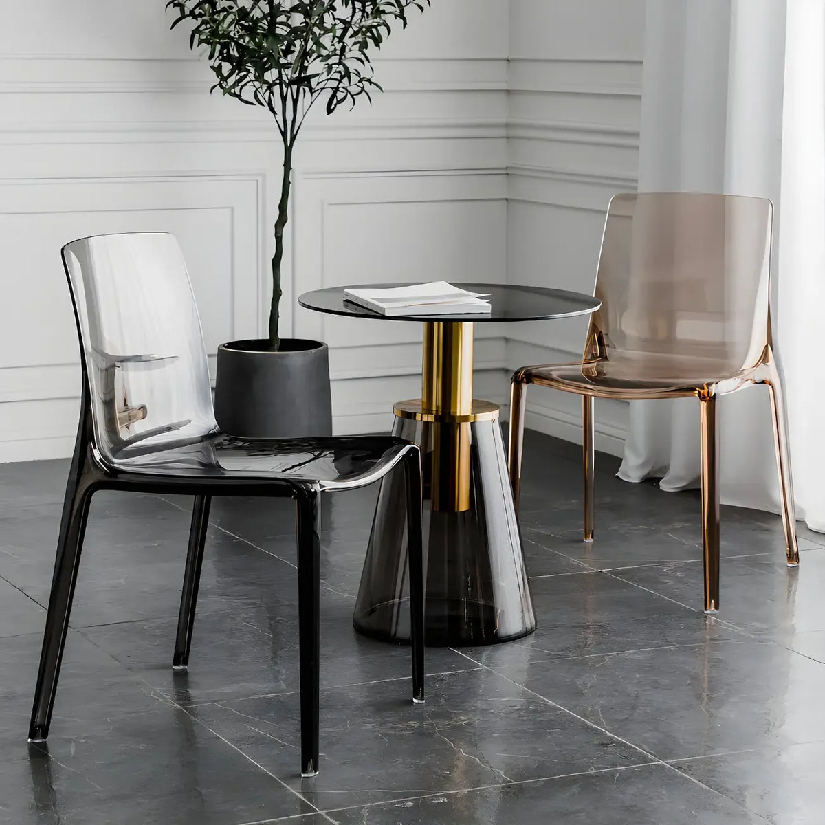Chaise de salle à manger sans accoudoirs à dossier bas en acrylique ambre