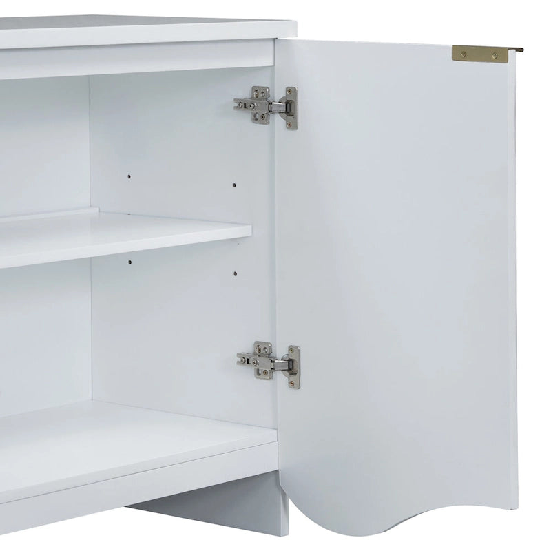 Meuble de rangement à quatre portes avec motif à rayures verticales et design ondulé