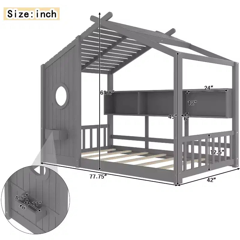 Lit cabane au sol avec étagères de rangement intégrées et toit en lattes