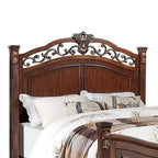 Lit en bois avec tête de lit sculptée en merisier foncé