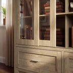 Bibliothèque-vitrine Famapy Chêne Clair : 63cm de large, Portes Coulissantes en Verre + Tiroir de Rangement Organisateur Spacieux pour Bibliothèques à Domicile et Salons