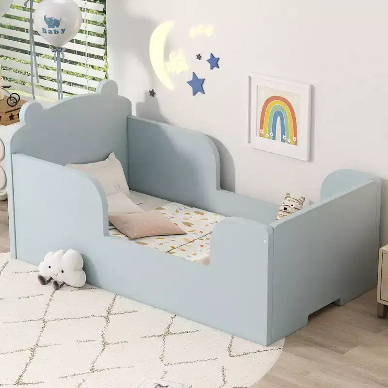 Lit au sol en forme d'ours Okak pour les 3-6 ans, cadre de lit pour tout-petits avec barrière de sécurité, lit pour enfants en forme d'animal mignon