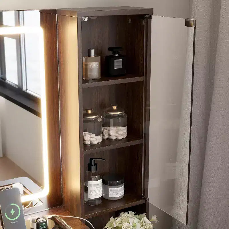 Ensemble de vanité moderne JVNOXK de 43,5 pouces avec miroir et lumière, doté de tiroirs et d'une armoire en verre transparent, inclut un tabouret et une station de recharge, marron