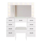 Ensemble de coiffeuse blanche