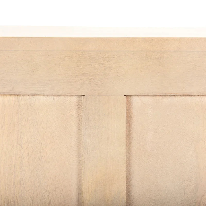 Buffet Tucker en bois massif brun clair avec portes à motifs – 71,75L x 30H x 15P