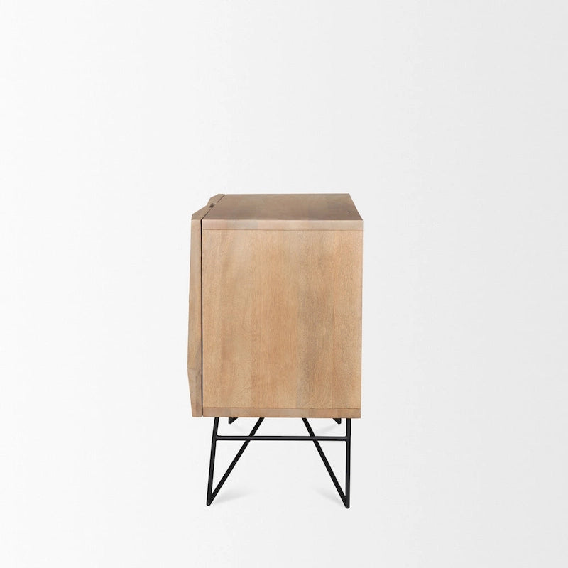 Meuble d'appoint Darwin en bois marron clair à 2 portes et 2 étagères – 44.0L x 17.5P x 30.0H