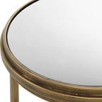 Tables gigognes en fer et verre de ()