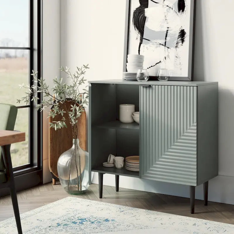 Meuble de rangement Joseph moderne du milieu du siècle avec pieds fuselés et étagères réglables de HULALA HOME