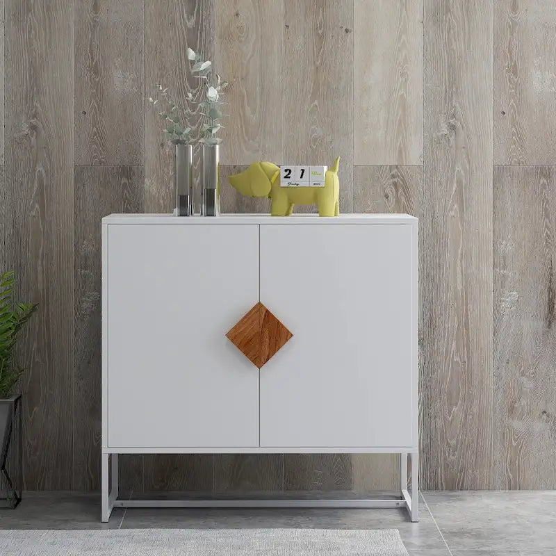 Enfilade carrée en bois massif avec poignées et portes