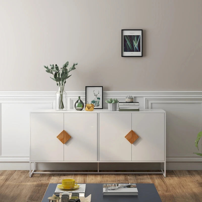 Enfilade carrée en bois massif avec poignées et portes