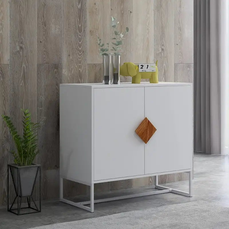 Enfilade carrée en bois massif avec poignées et portes