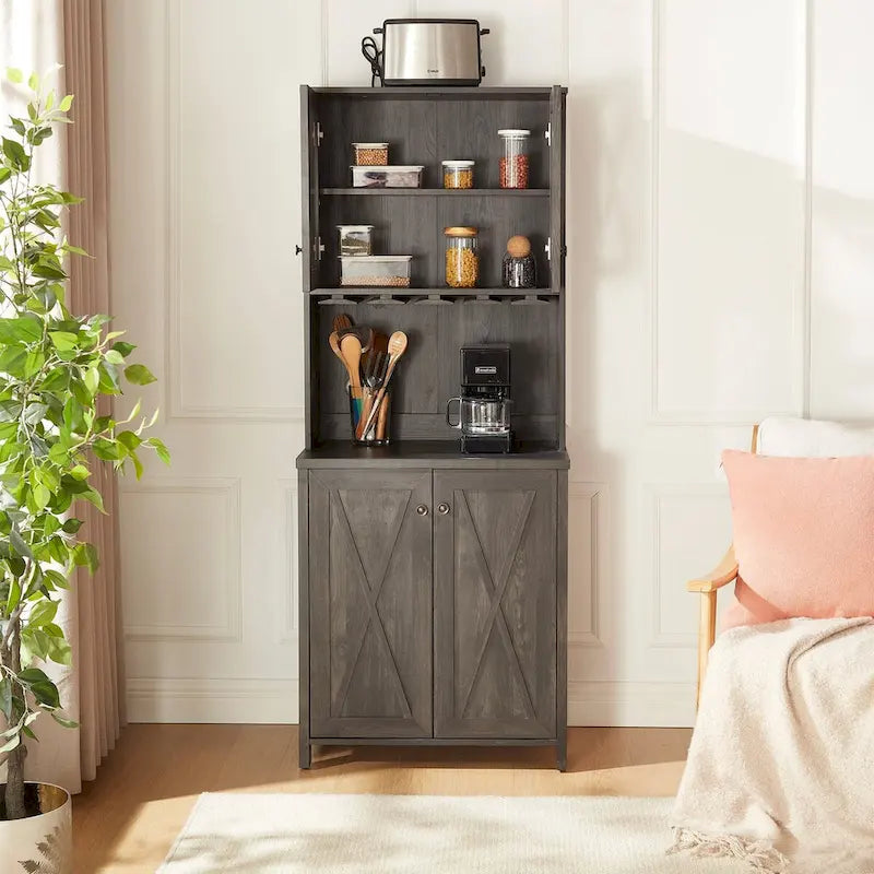 Meuble bas de bar à café en bois avec portes coulissantes façon grange ajourées