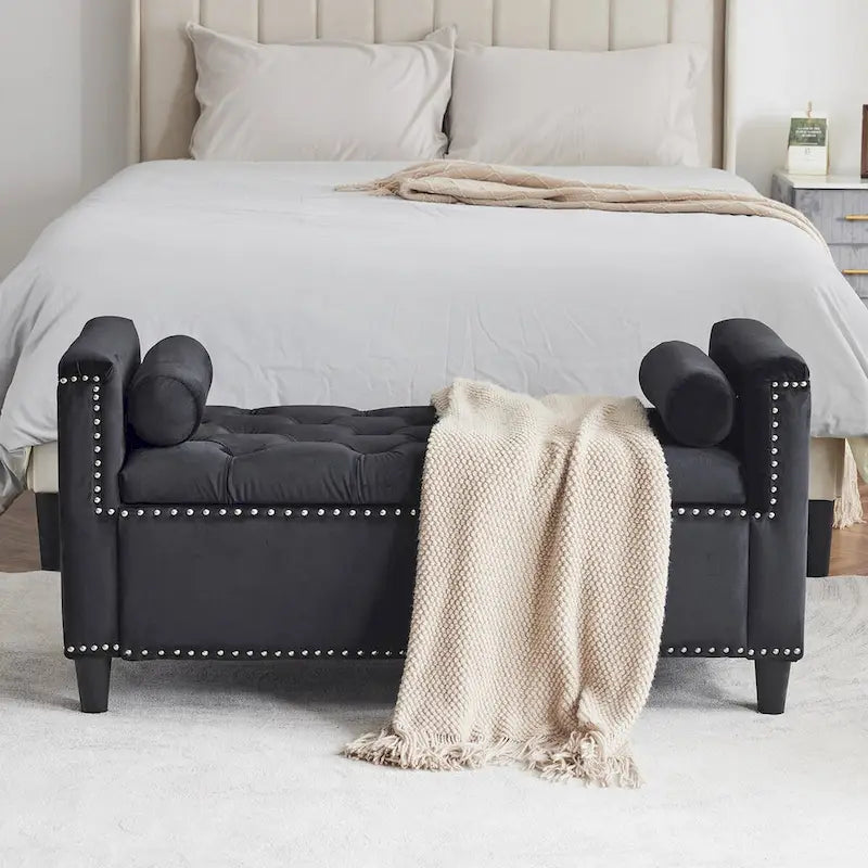 Banc de rangement en velours à capitons avec accoudoirs et garniture cloutée de 44,5 po
