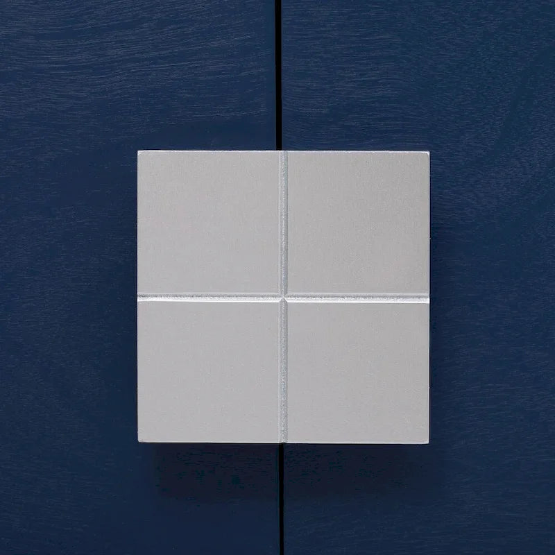 Meuble de rangement de luxe léger avec pieds de support uniques et étagères réglables