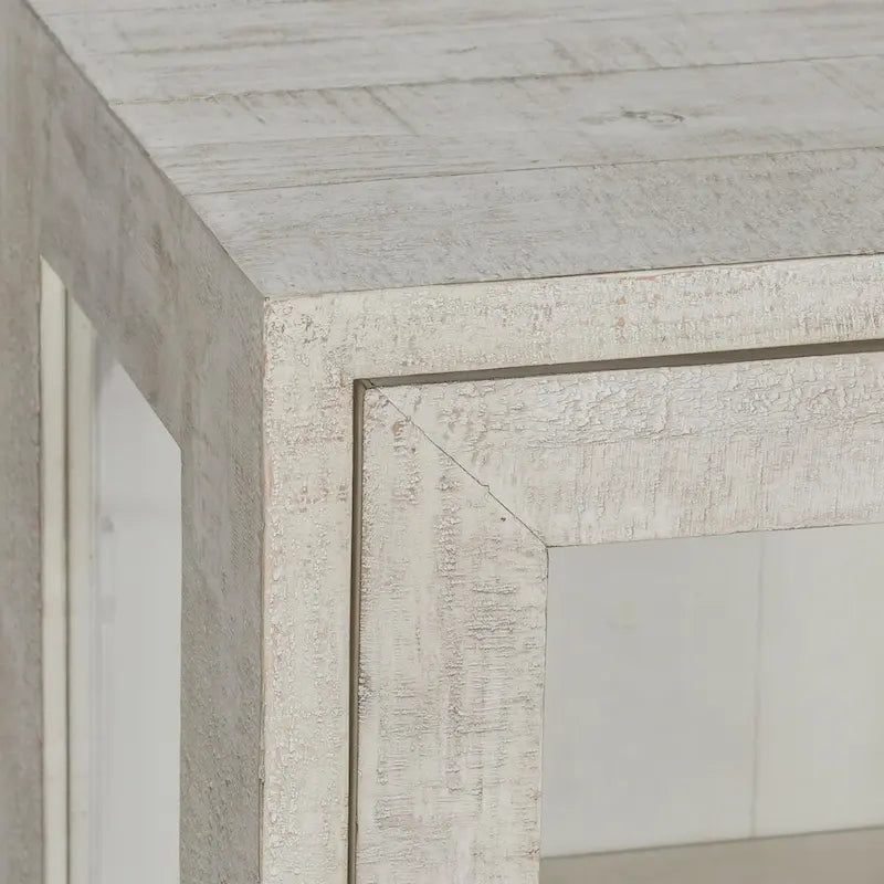 Meuble de rangement Larson à deux portes en verre et chêne de Classic Home