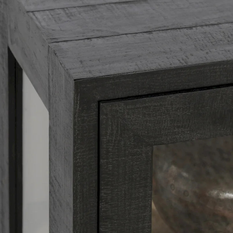 Meuble de rangement Larson à deux portes en verre et chêne de Classic Home