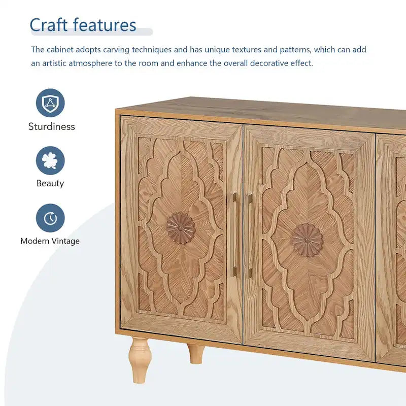 Grand meuble de rangement avec portes sculptées motif floral