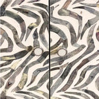 Meuble serpentin – Portes en mosaïque d'os – Fini ivoire et gris