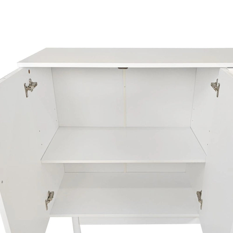 Armoire de rangement à 4 portes Intaglio élégante et fonctionnelle avec pieds en pin, poignées en bois massif et MDF
