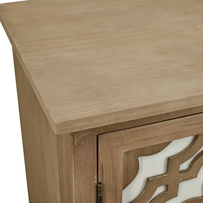 Cabinet 2 portes sculpté à la main