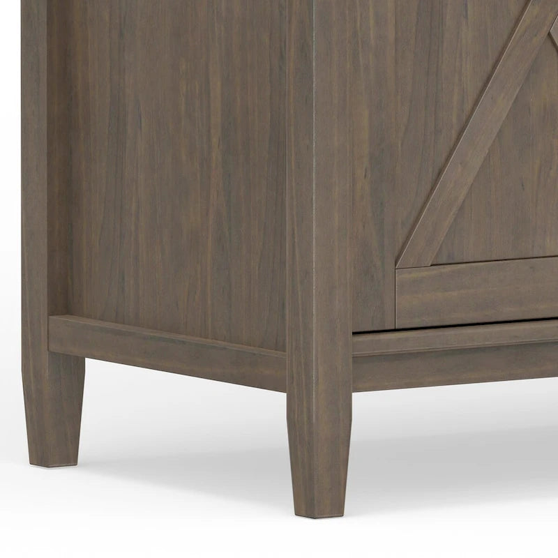 WYNDENHALL Cantina Buffet de salle à manger en bois massif rectangulaire transitionnel de 137 cm de large, couleur brun fumé - 45,7 P x 137,2 L x 91,4 H cm