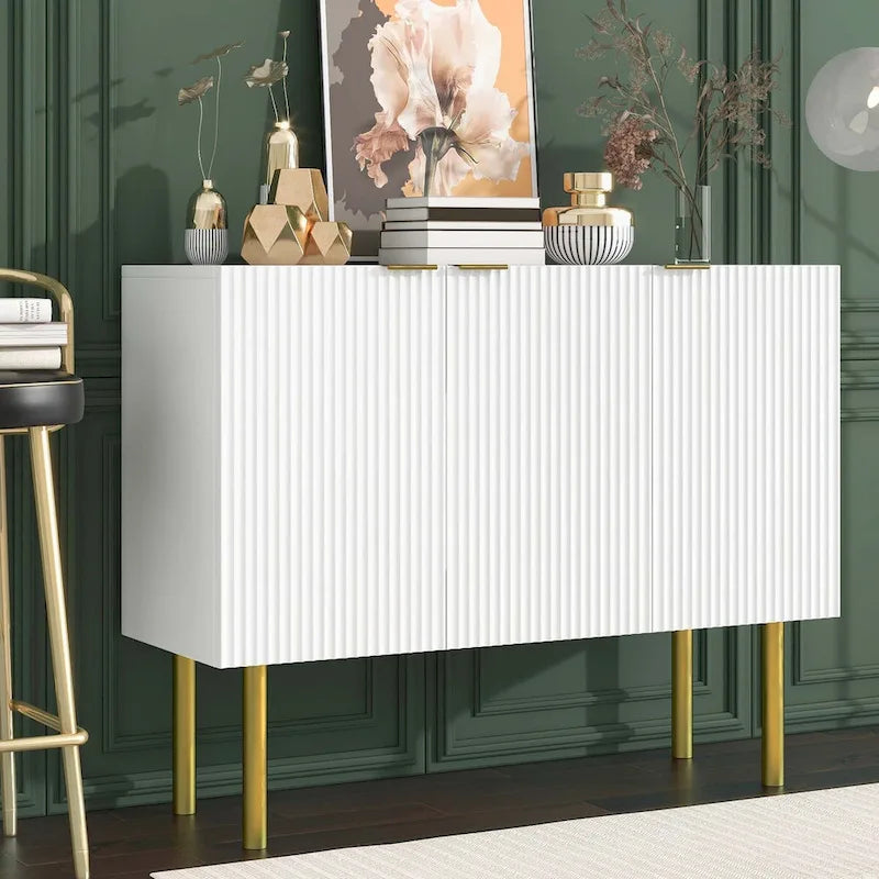 Buffet style luxe avec pieds en métal doré
