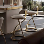 Tabouret de bar élégant en cuir beige avec cadre en métal doré de luxe