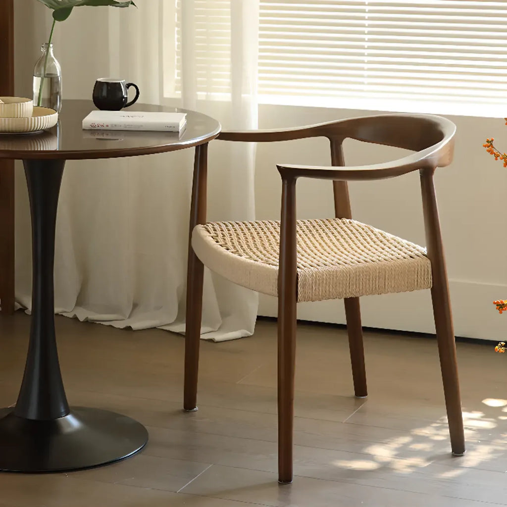 Chaise de salle à manger scandinave incurvée en bois tressé avec accoudoirs